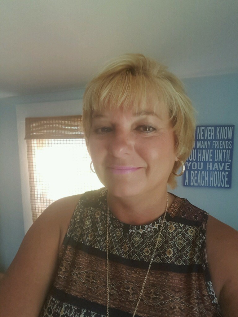 A photo of Lisa Hastings